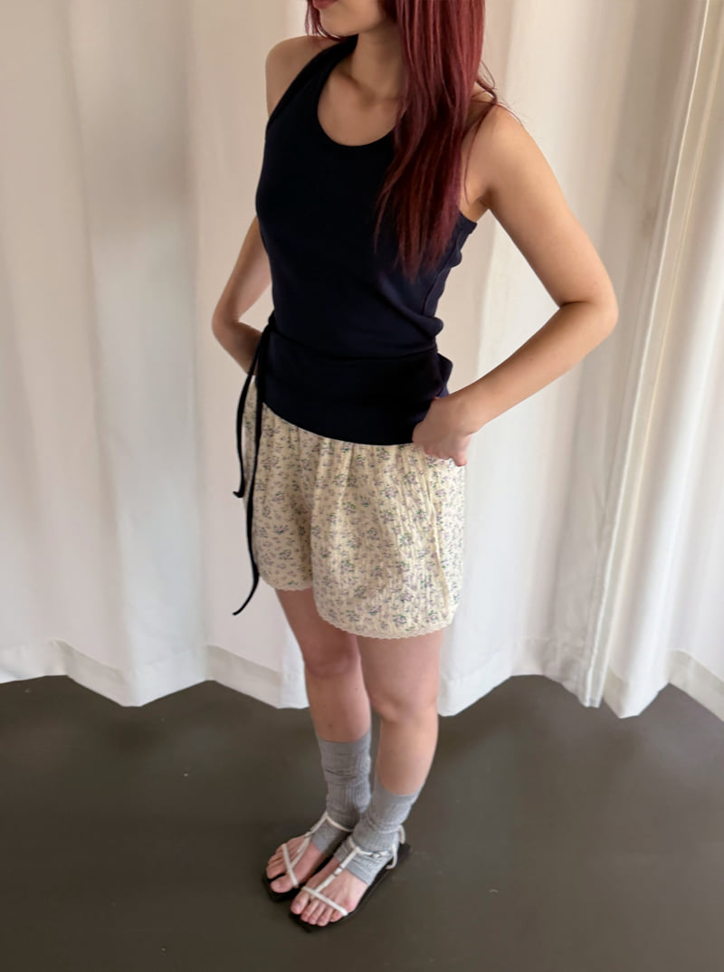 Roomk - Korean Women Fashion - #momslook - Flower Pants - 5
