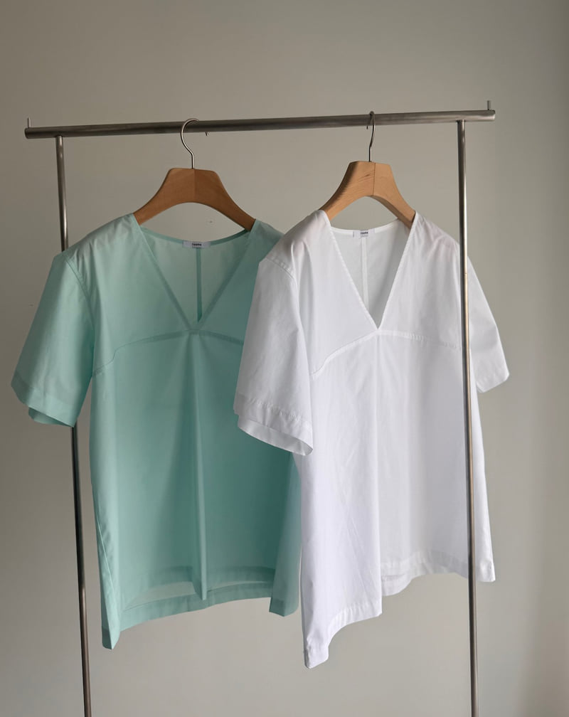 Roomk - Korean Women Fashion - #womensfashion - V Blouse - 4