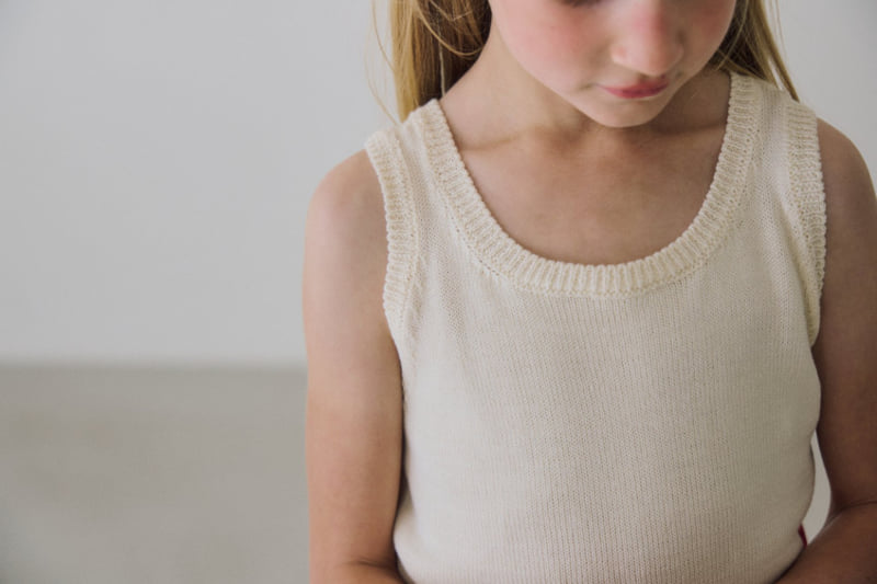 Soye - Korean Children Fashion - #minifashionista - Simply Sleeveless Top - 4