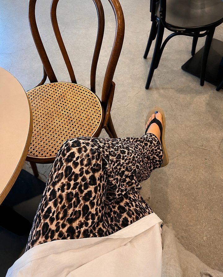 The Fine.b - Korean Women Fashion - #womensfashion - Leopard Bootcut Pants - 4