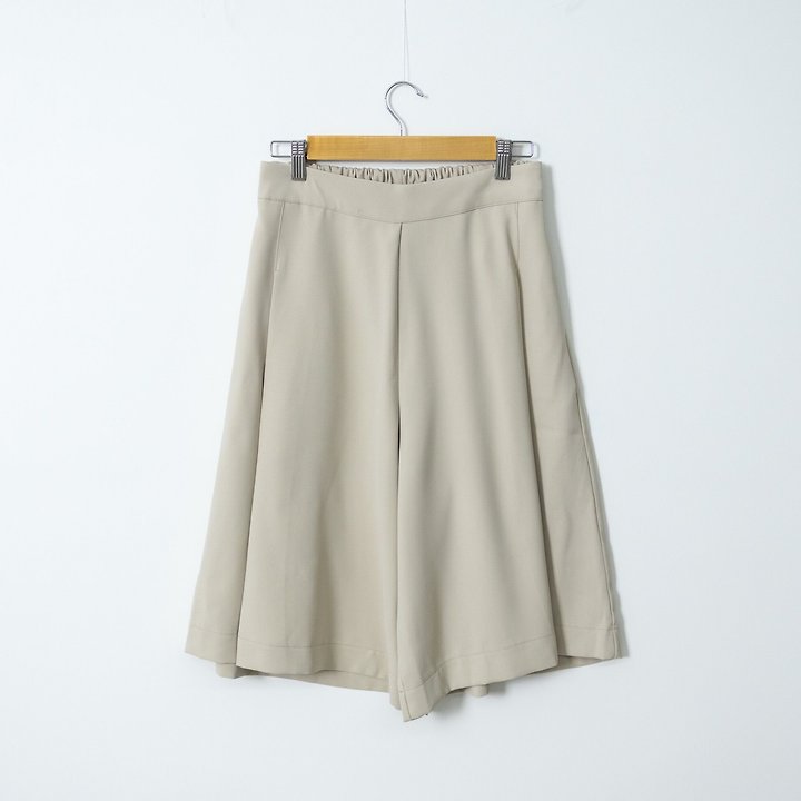 The Fine.b - Korean Women Fashion - #thelittlethings - Nurse Bermuda Pants - 4