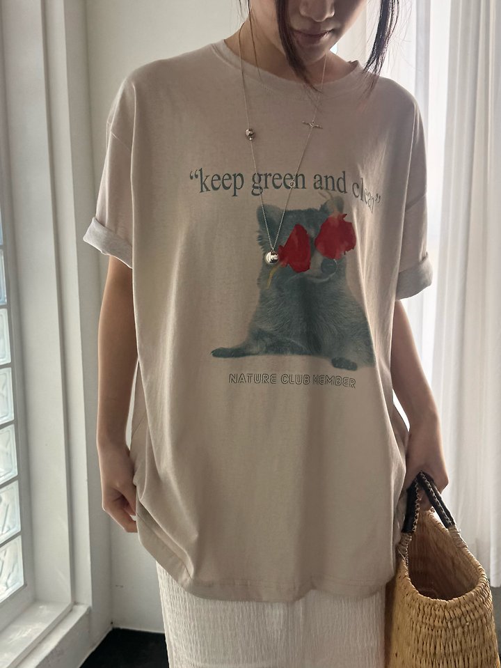 Theres - Korean Women Fashion - #momslook - Cat Flower Tee - 9