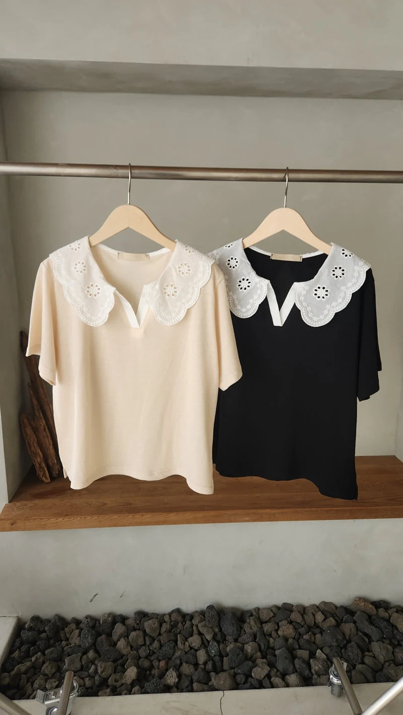 Theres - Korean Women Fashion - #momslook - Lace Collar Tee - 11