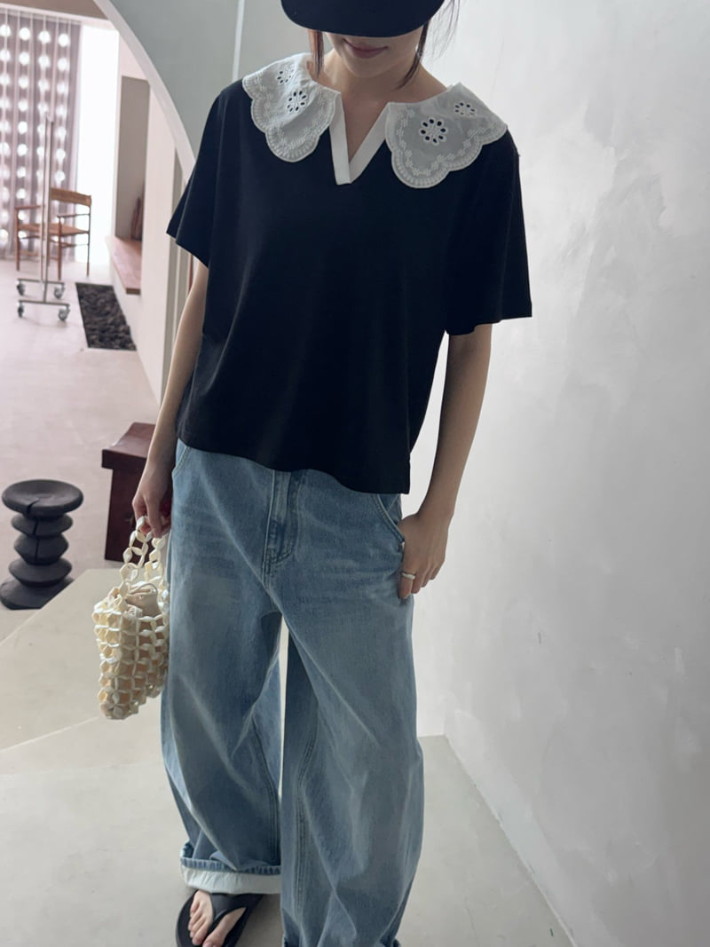 Theres - Korean Women Fashion - #pursuepretty - Lace Collar Tee - 5