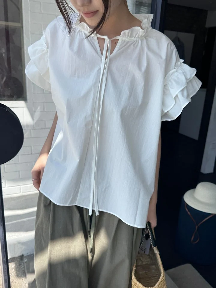 Theres - Korean Women Fashion - #pursuepretty - Blossom Blouse - 2