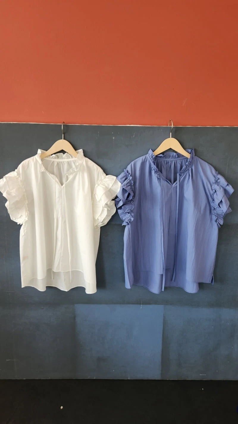 Theres - Korean Women Fashion - #vintagekidsstyle - Blossom Blouse