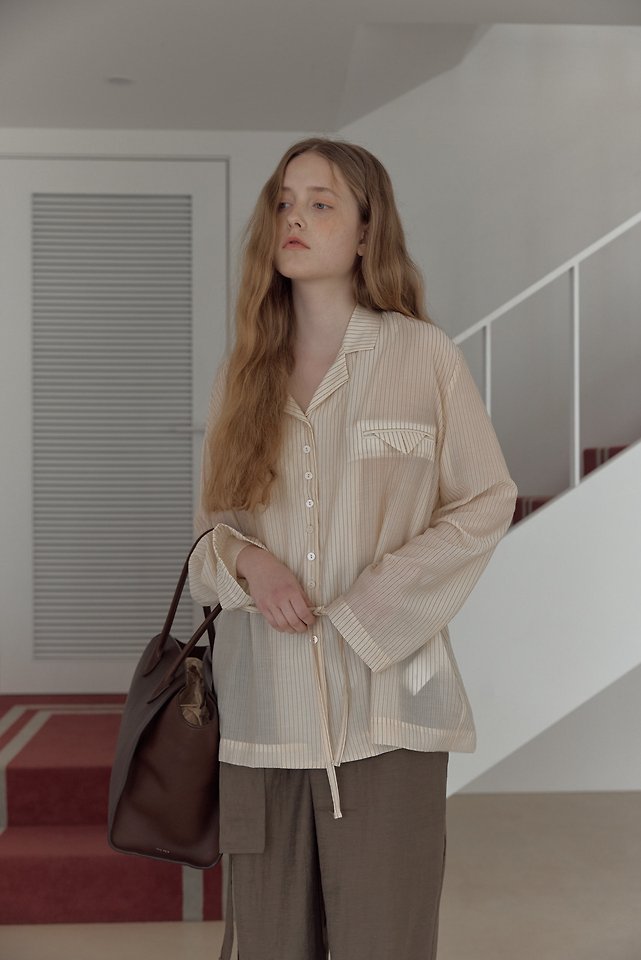 Uoov - Korean Women Fashion - #momslook - Beauté Blouse - 9