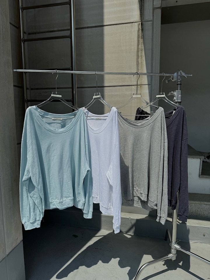 Uoov - Korean Women Fashion - #momslook - Cozy Box Tee