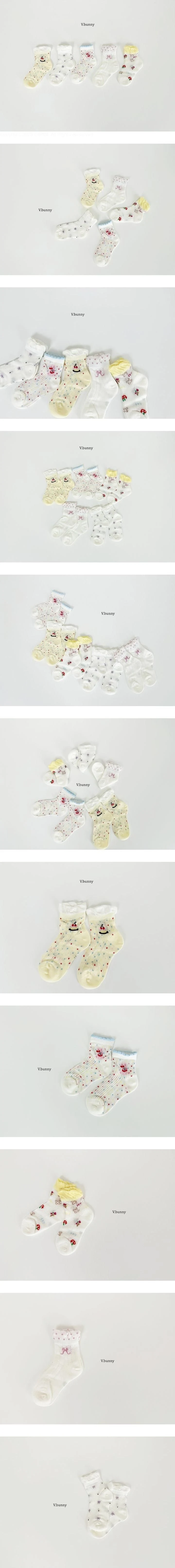 V Bunny - Korean Children Fashion - #magicofchildhood - Flower Dot Socks Set