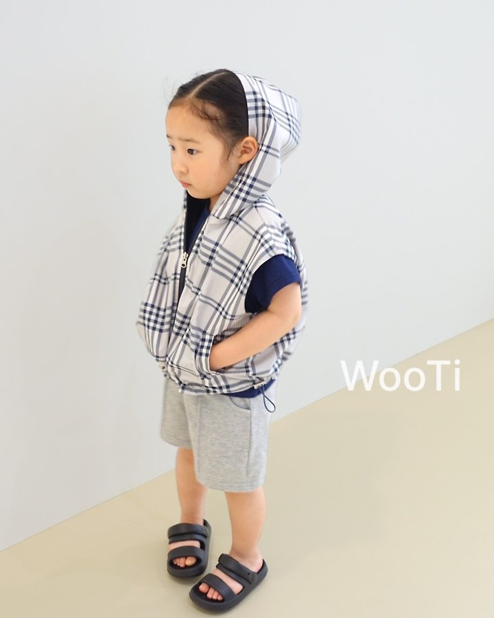 Wooti - Korean Children Fashion - #littlefashionista - Reversible Hood Vest - 5