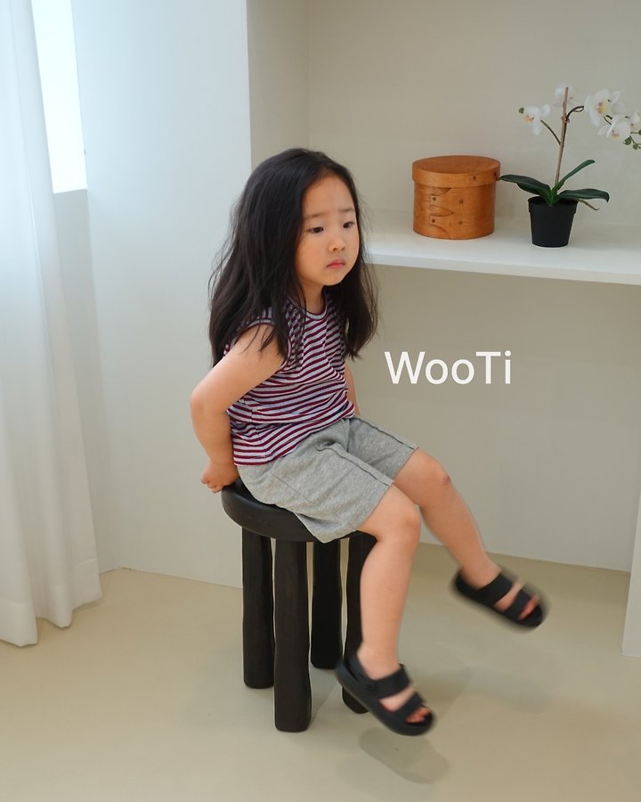 Wooti - Korean Children Fashion - #magicofchildhood - Colorful Eyelet Sleeveless Top - 2