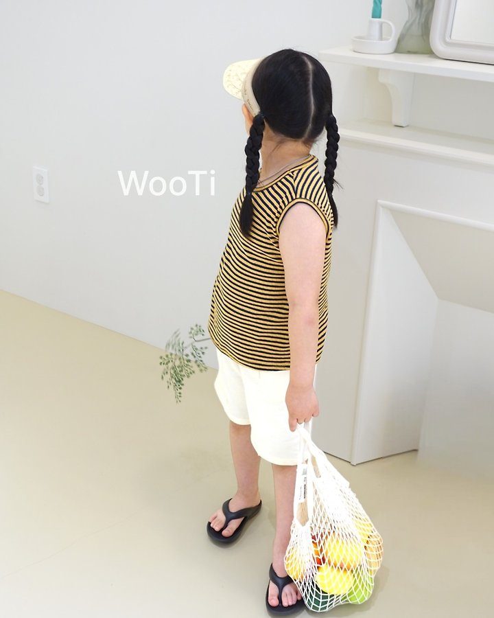 Wooti - Korean Children Fashion - #minifashionista - Colorful Eyelet Sleeveless Top - 4