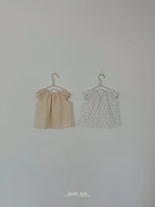Bailey Blouse