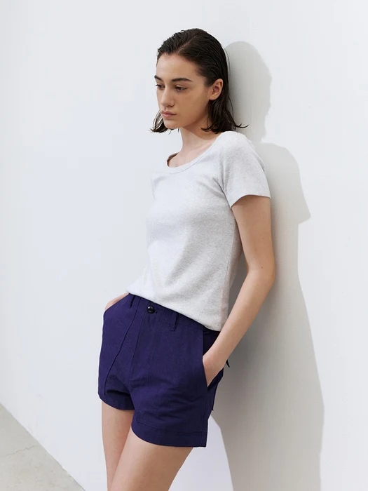 Deep U-neck Short Sleeve Tee Deep U-neck Short Sleeve Tee