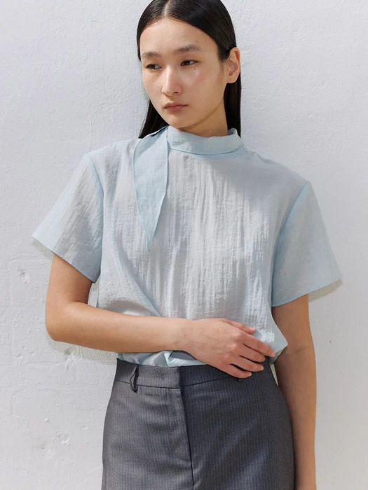 Half-tie Blouse