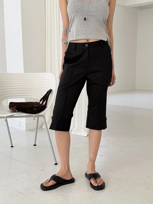 Capri Button Pants