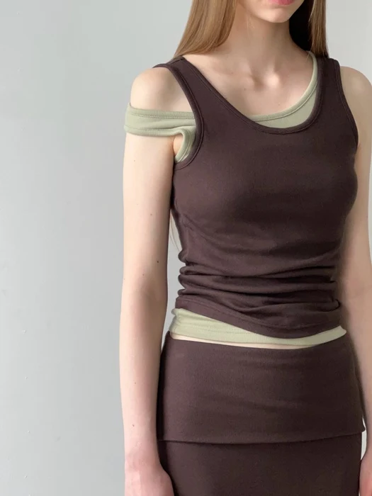 Moss Pad Sleeveless Top