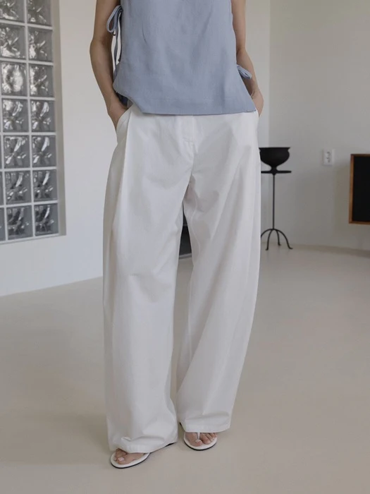 Mono Tuck Cotton Pants Mono Tuck Cotton Pants