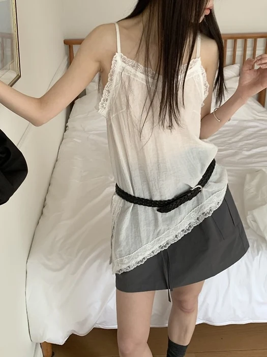 Sealing Lace Strap Top Sealing Lace Strap Top