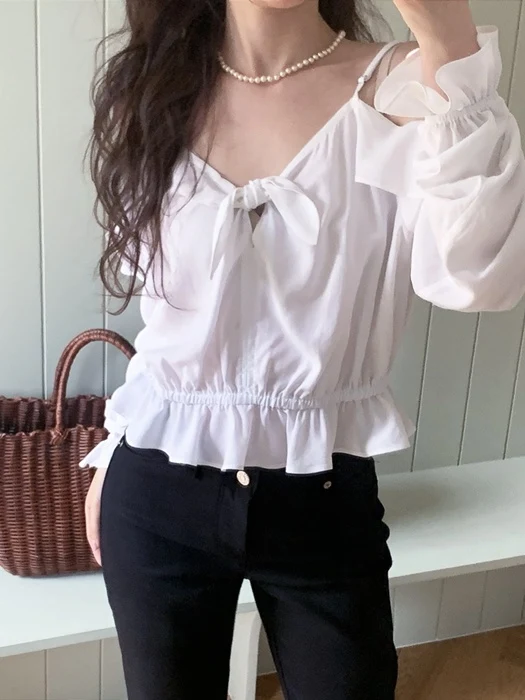 Off-Shoulder Frill Blouse Off-Shoulder Frill Blouse
