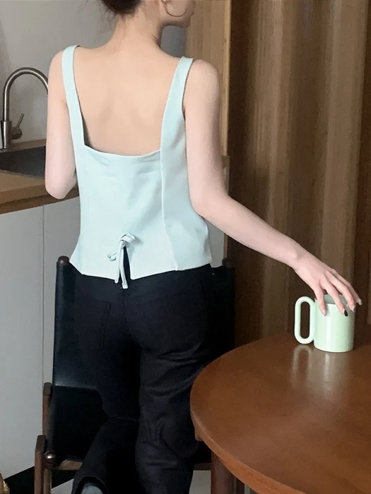 Back Ribbon Sleeveless Blouse Back Ribbon Sleeveless Blouse