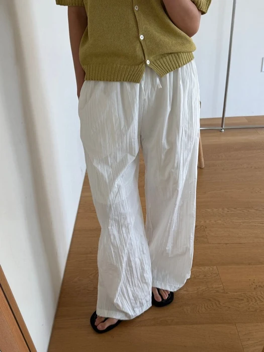 Pleated Wide-Leg Pants Pleated Wide-Leg Pants