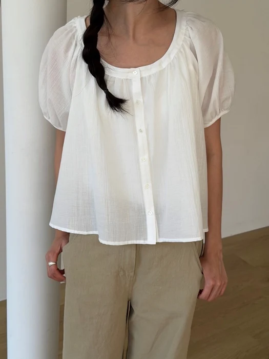 Ground Shirred Blouse Ground Shirred Blouse
