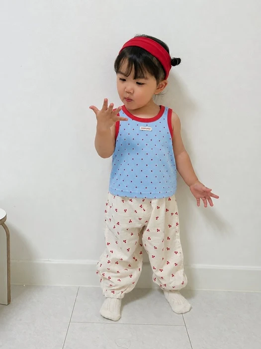 Pocari Sleeveless Top