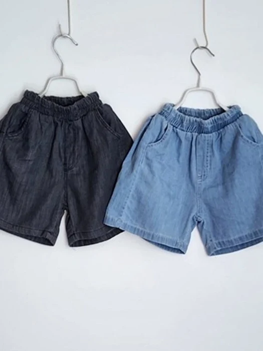 Side Pleat Ice Denim Shorts