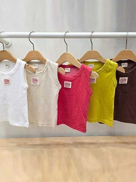 Crown Sleeveless Tee
