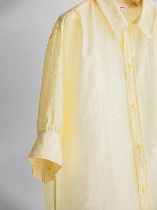 Soft Sheer Stripe Half-Sleeve Shirt