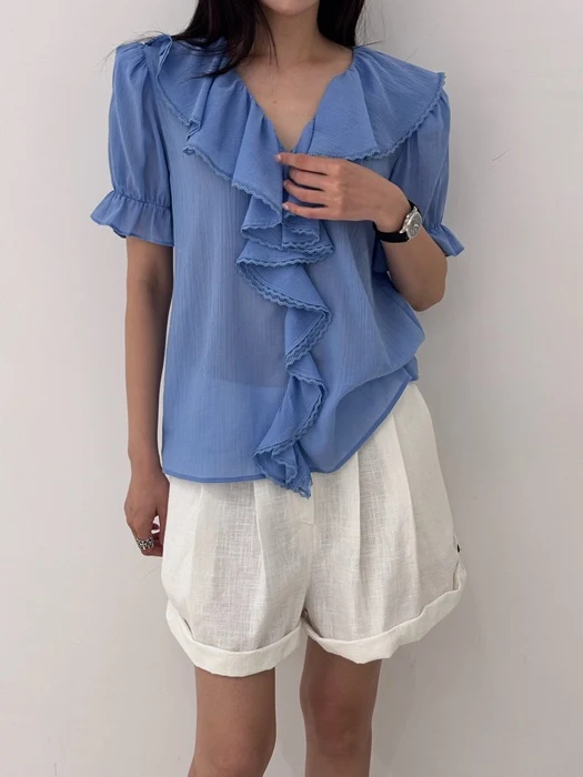 Powder Frill Blouse Powder Frill Blouse