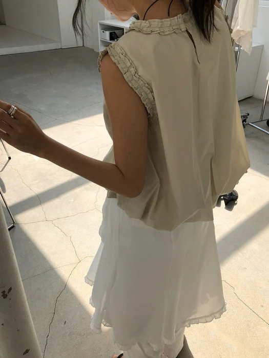 Balloon Frill Blouse