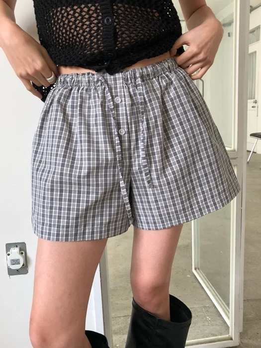 Check Shorts