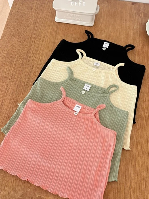 Heart Pleated Sleeveless Top