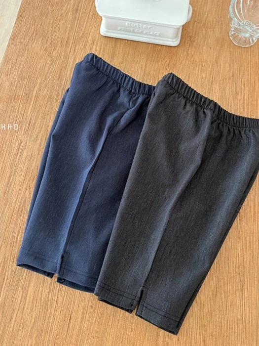 Soft Denim Capri Pants