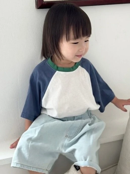 Contrast Raglan Tee