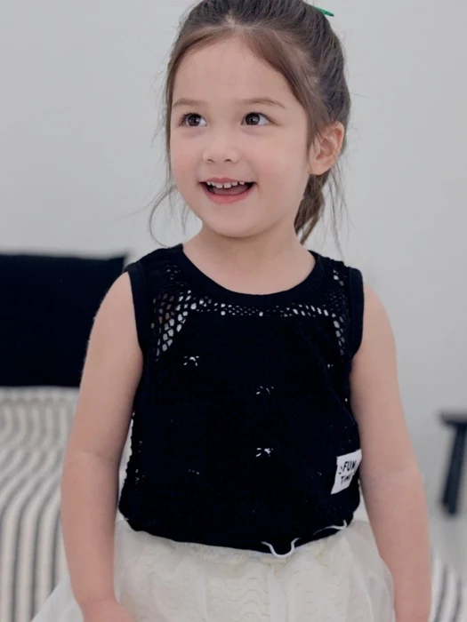 Lace Sleeveless Top