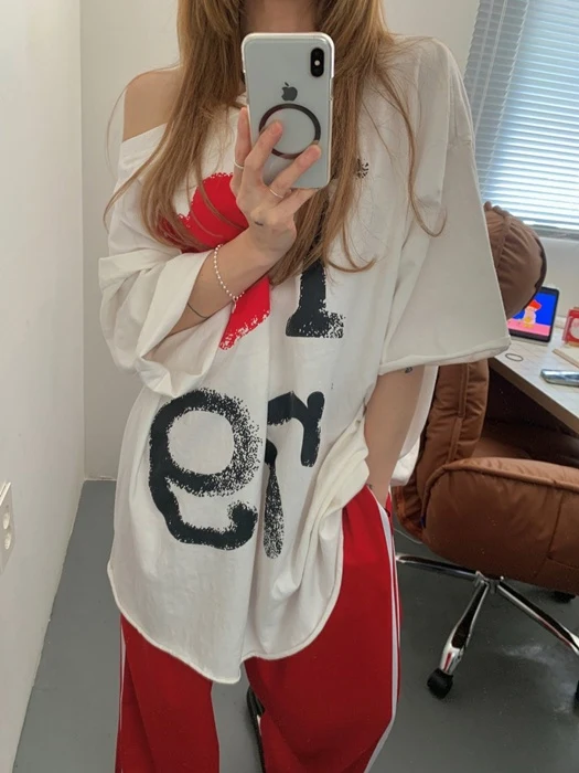 Pigment Love One-Shoulder Tee