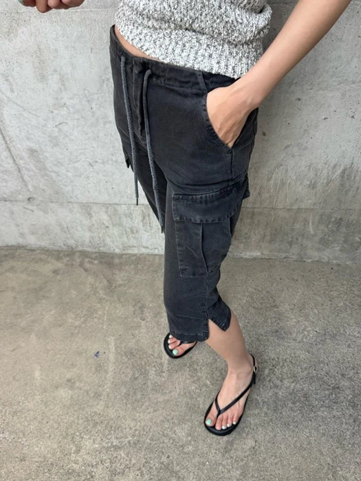 Pigment Capri Pants