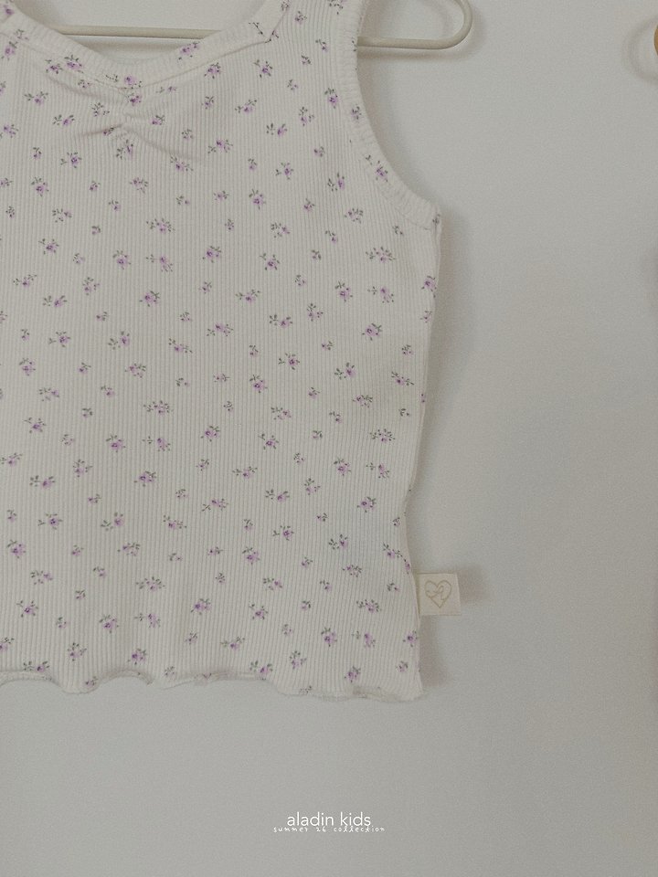 Aladin - Korean Children Fashion - #Kfashion4kids - Square-Neck Sleeveless Top - 4
