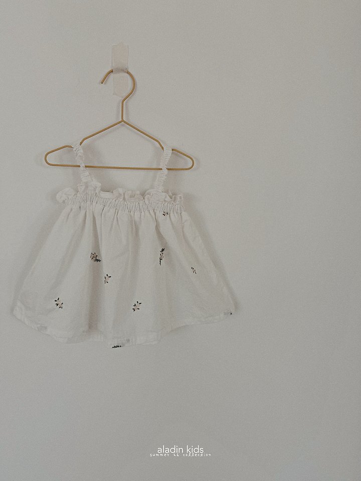 Aladin - Korean Children Fashion - #magicofchildhood - Embroidered Sleeveless Blouse - 3