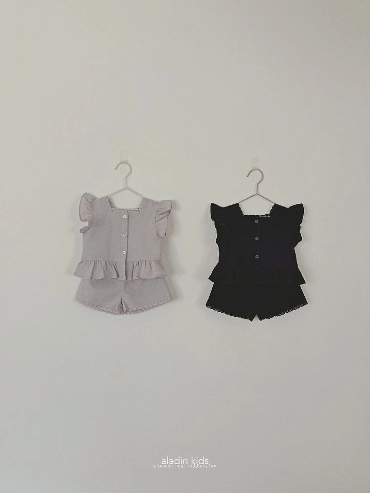 Aladin - Korean Children Fashion - #minifashionista - Lace Square-Neck Blouse - 7