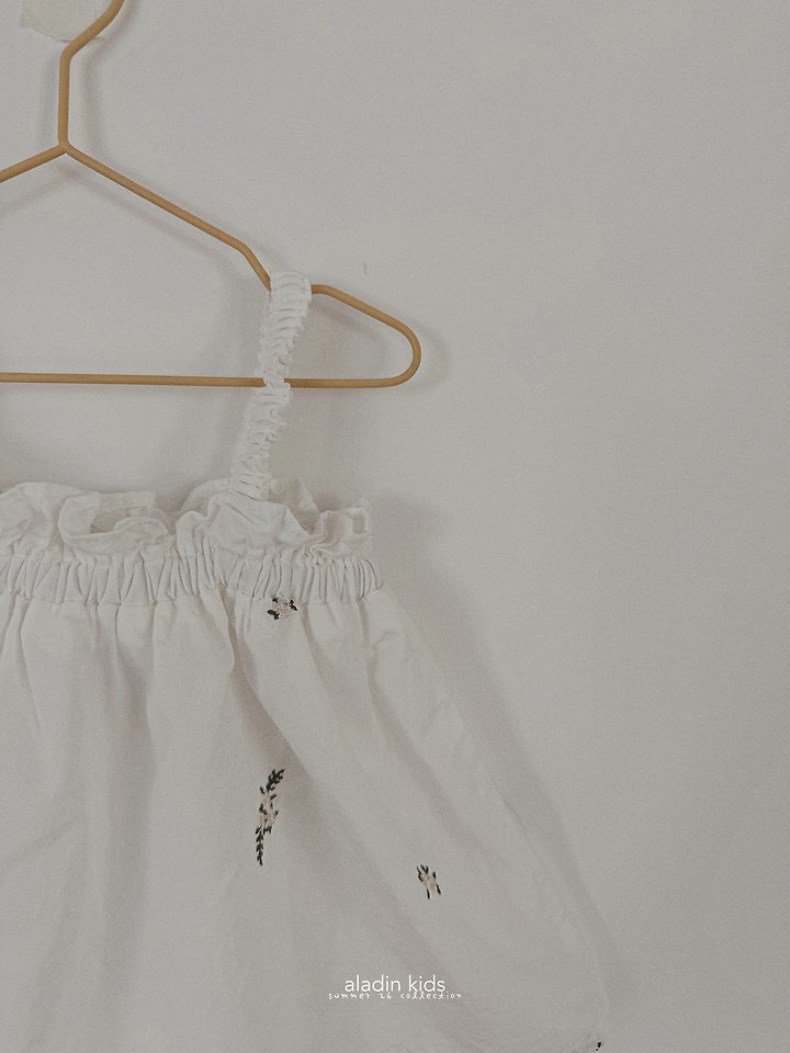 Aladin - Korean Children Fashion - #prettylittlegirls - Embroidered Sleeveless Blouse - 5
