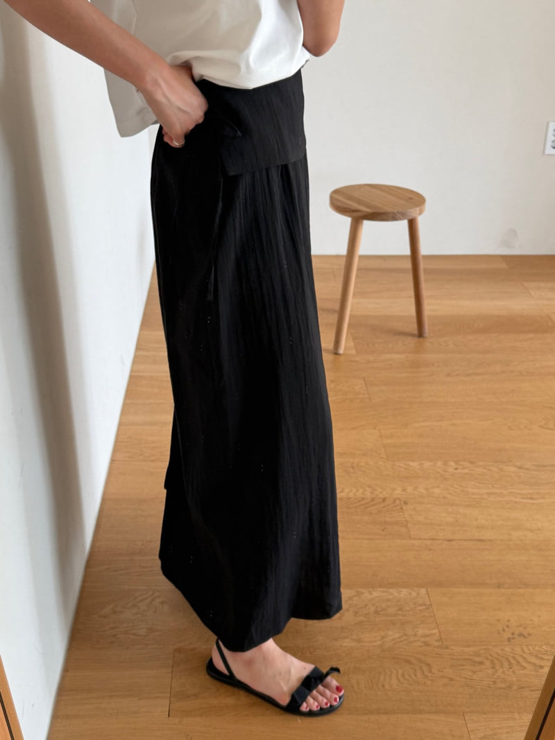 Amygrace - Korean Women Fashion - #momslook - Folder Maxi Skirt - 6