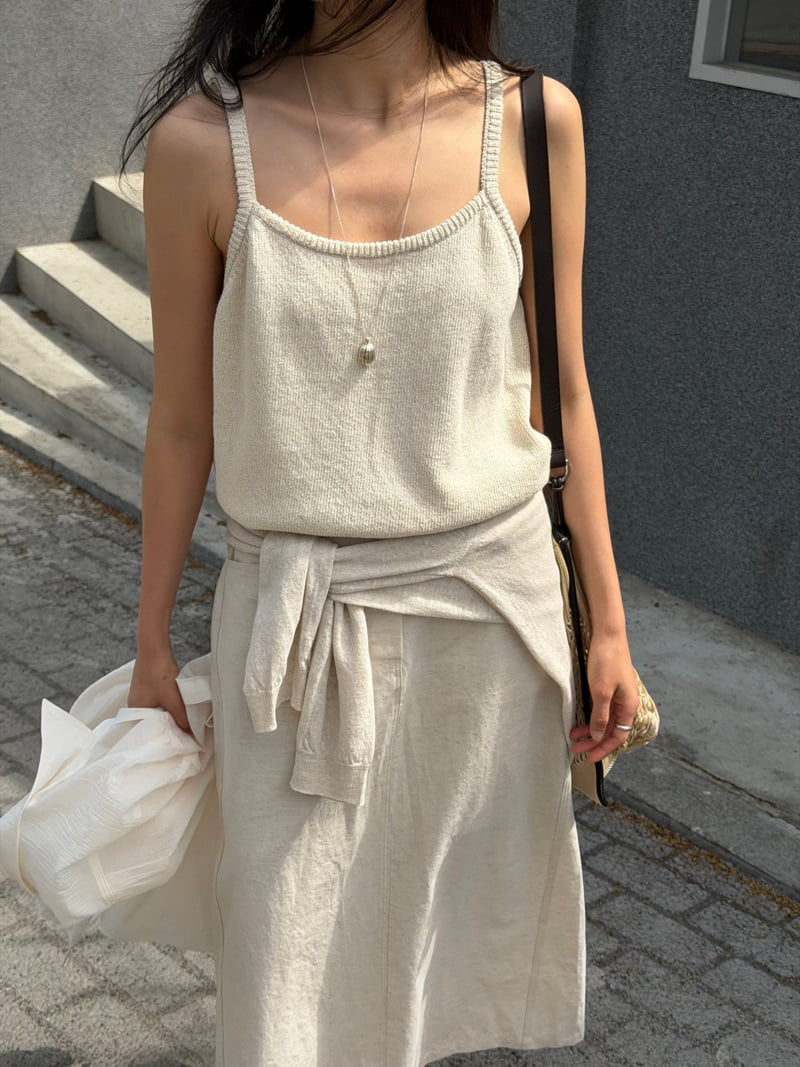 Amygrace - Korean Women Fashion - #momslook - Natural Knit Sleeveless Top - 6