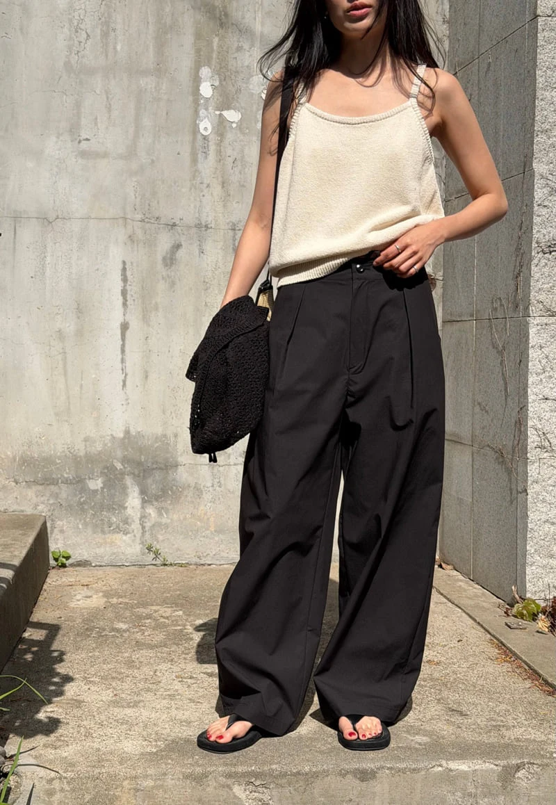 Amygrace - Korean Women Fashion - #momslook - Relaxed Band-Waist Pants