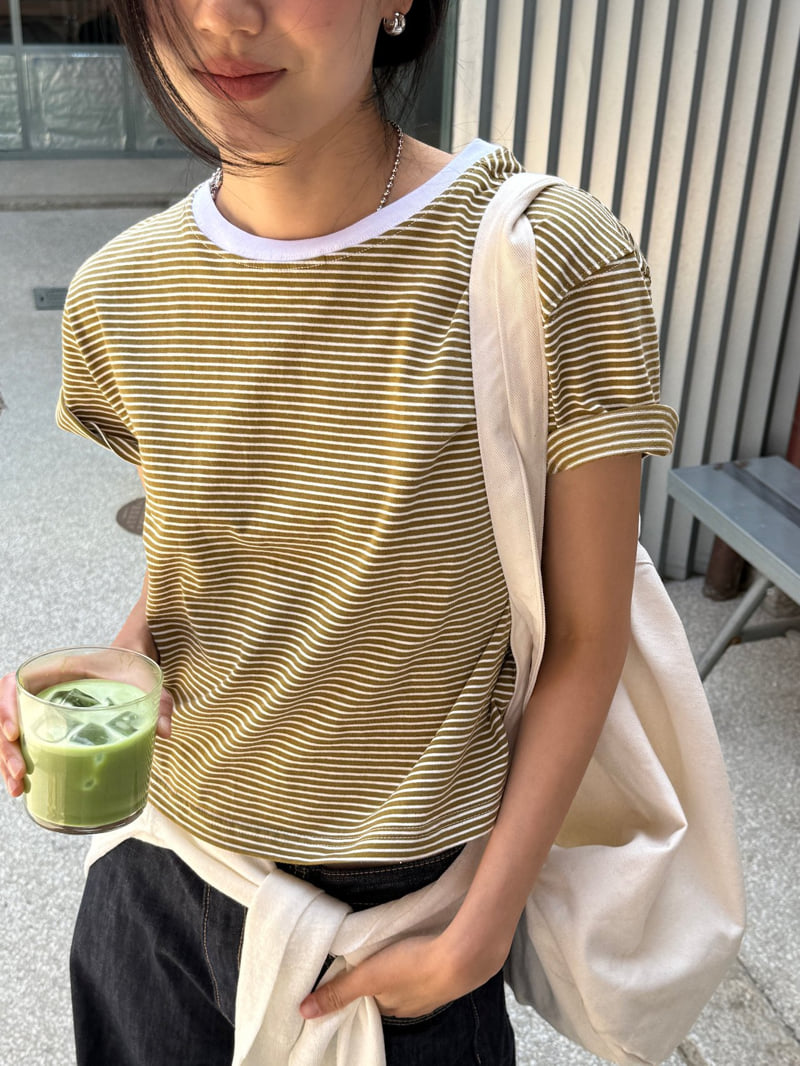 Amygrace - Korean Women Fashion - #momslook - Mini Cropped Stripe Tee - 9