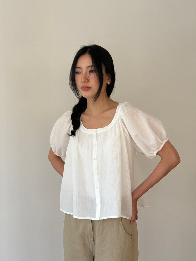 Amygrace - Korean Women Fashion - #momslook - Ground Shirred Blouse