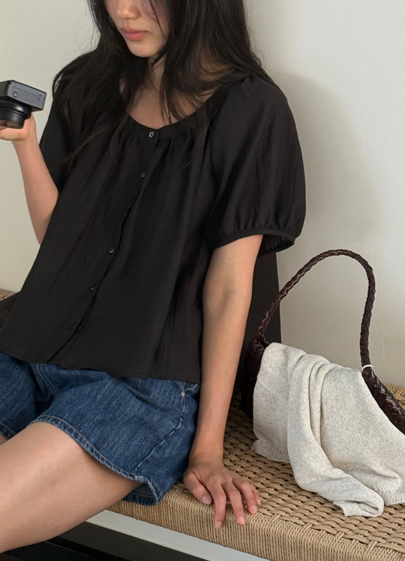 Amygrace - Korean Women Fashion - #momslook - Ground Shirred Blouse - 3